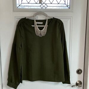 ROSA FERA sizeL OLIVE COLORED LONG SLEEVED ELEGANT BLOUSE